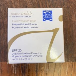 Jane Iredale pure pressed mineral powder